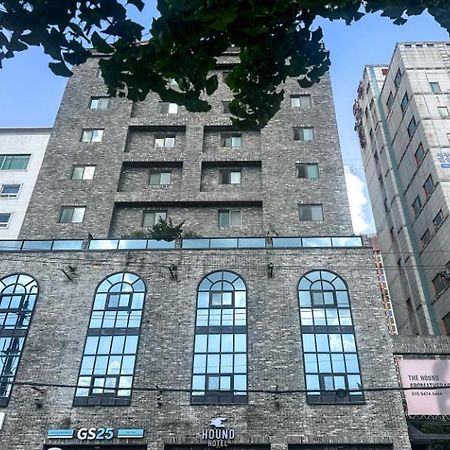 Hound Hotel Changwon Zewnętrze zdjęcie