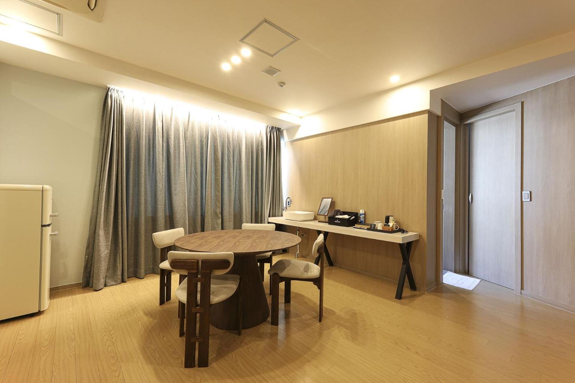 Hound Hotel Changwon Zewnętrze zdjęcie