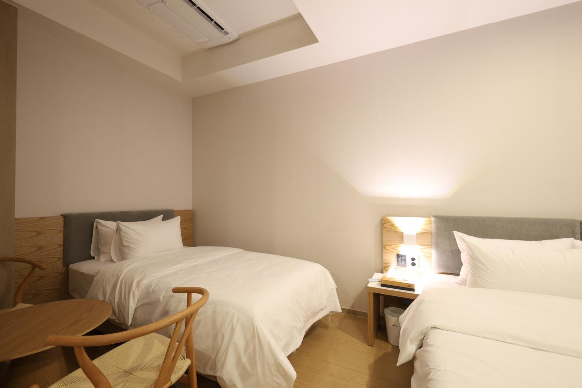 Hound Hotel Changwon Zewnętrze zdjęcie