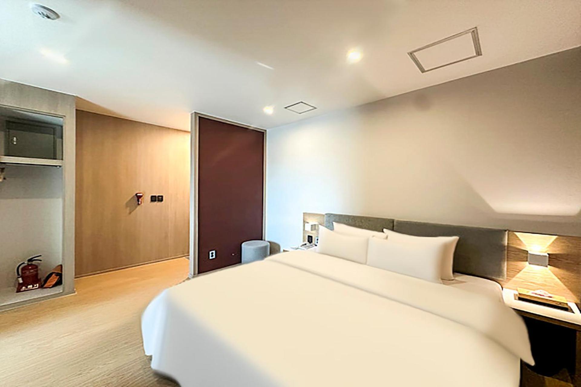 Hound Hotel Changwon Zewnętrze zdjęcie