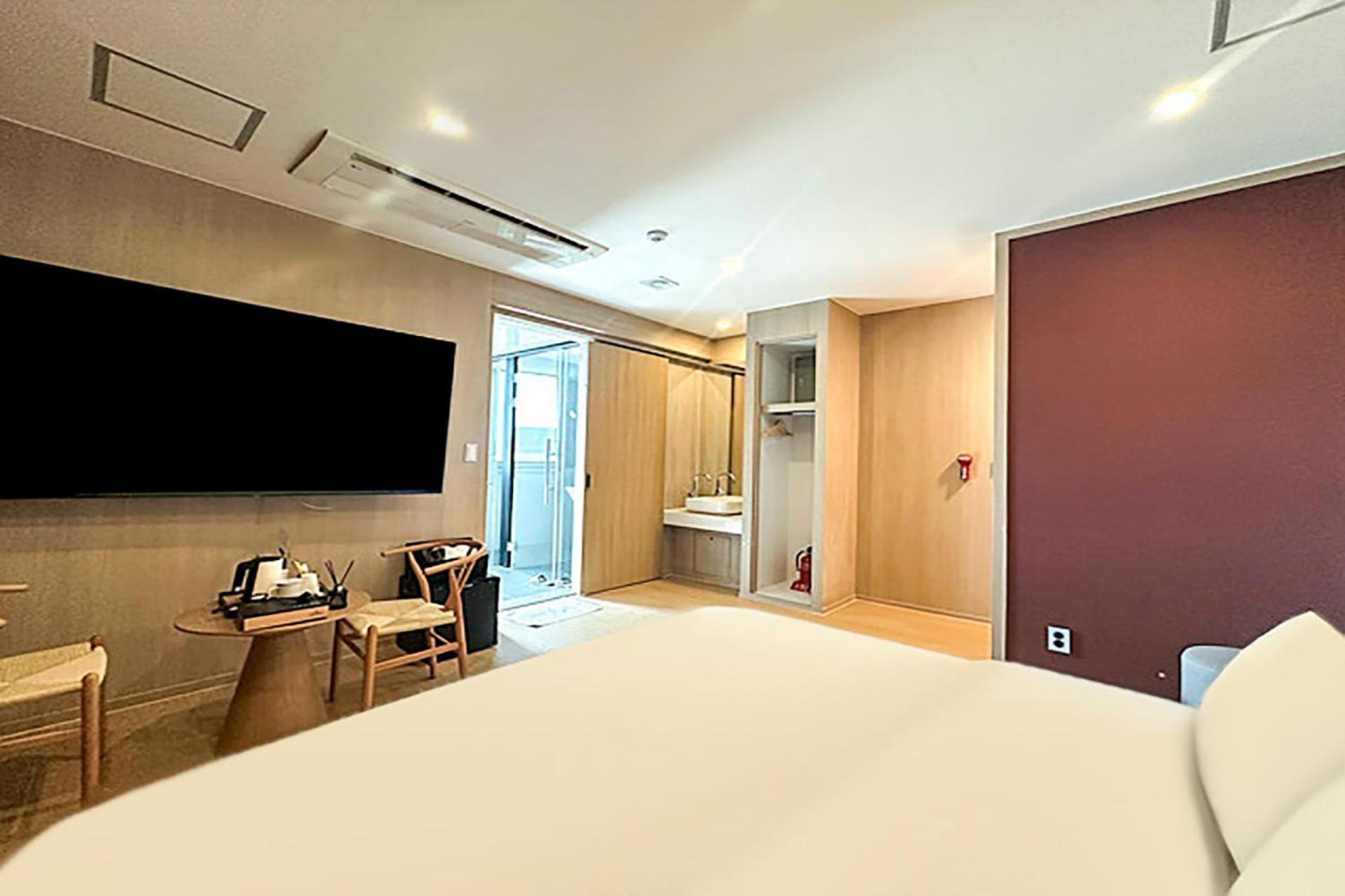 Hound Hotel Changwon Zewnętrze zdjęcie