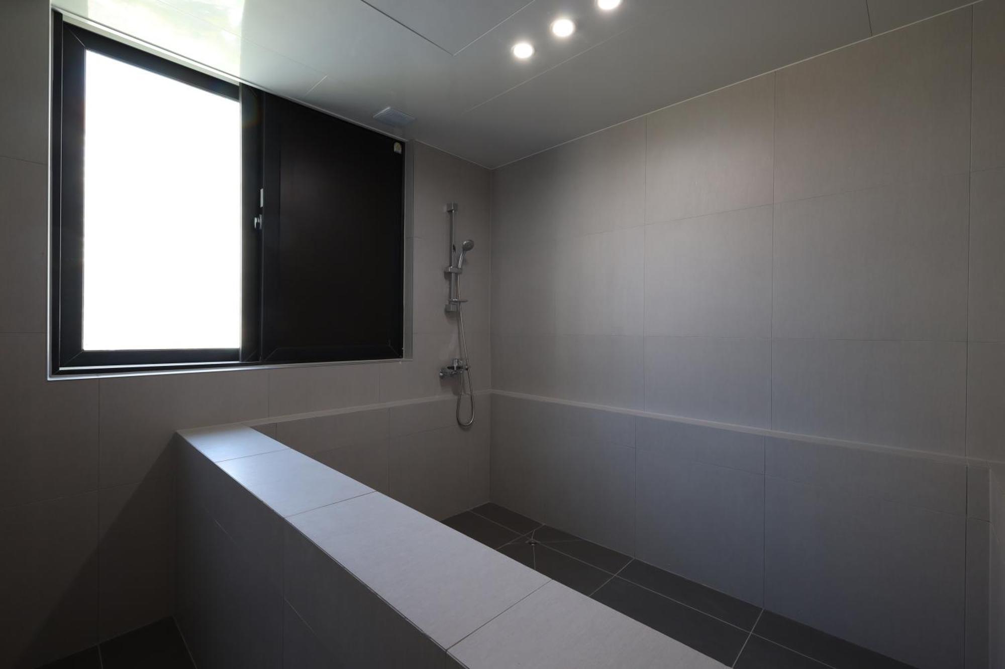 Hound Hotel Changwon Zewnętrze zdjęcie