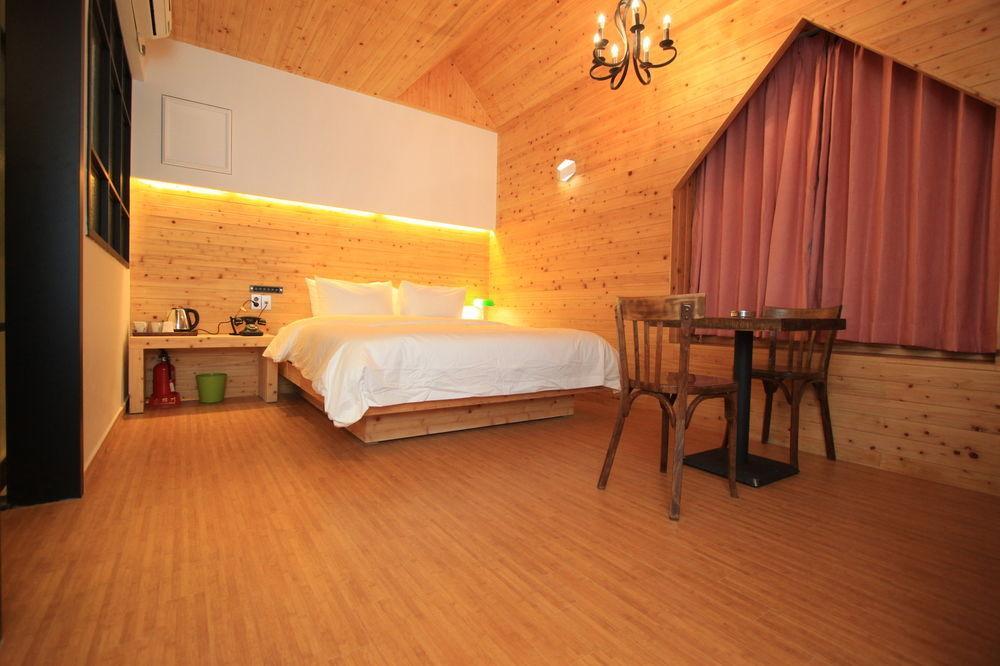Hound Hotel Changwon Zewnętrze zdjęcie