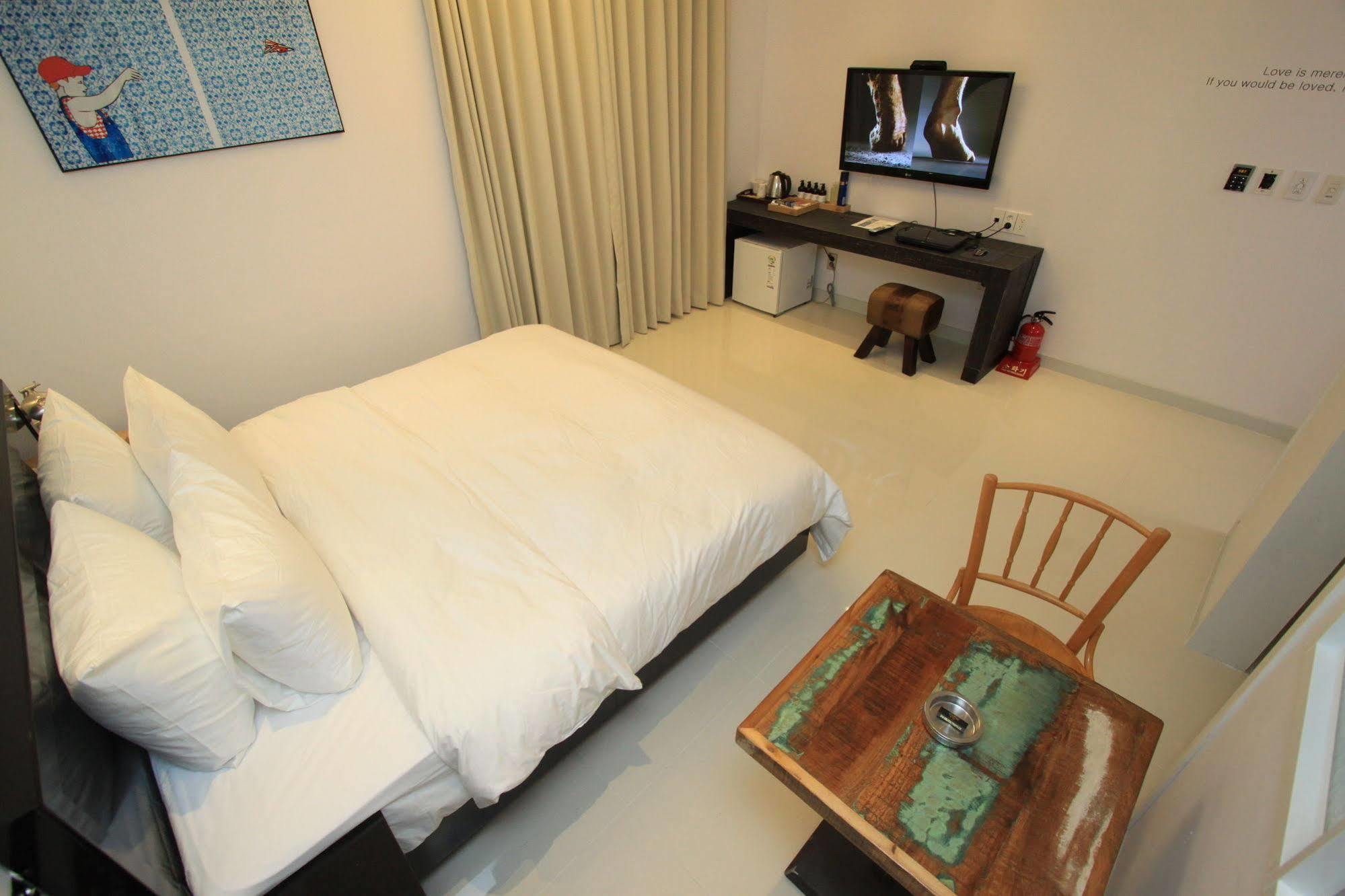 Hound Hotel Changwon Zewnętrze zdjęcie